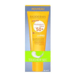 PHOTODERM MAX Aquafluide teinte dorée SPF 50+